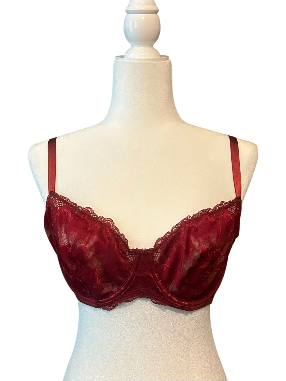 True & Co. Soft Lace Unlined Balconette Bra SZ 32DDD in Burgundy